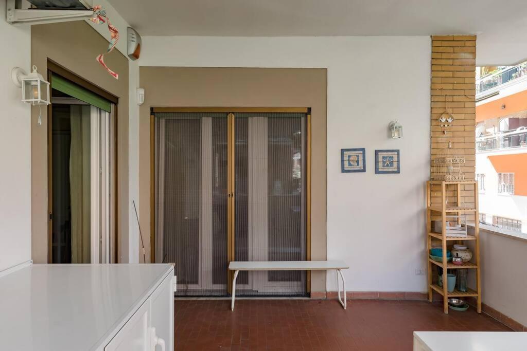 Stupendo Appartamento In Quartiere Residenziale روما المظهر الخارجي الصورة