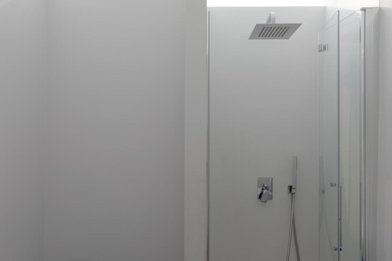 Stupendo Appartamento In Quartiere Residenziale روما المظهر الخارجي الصورة